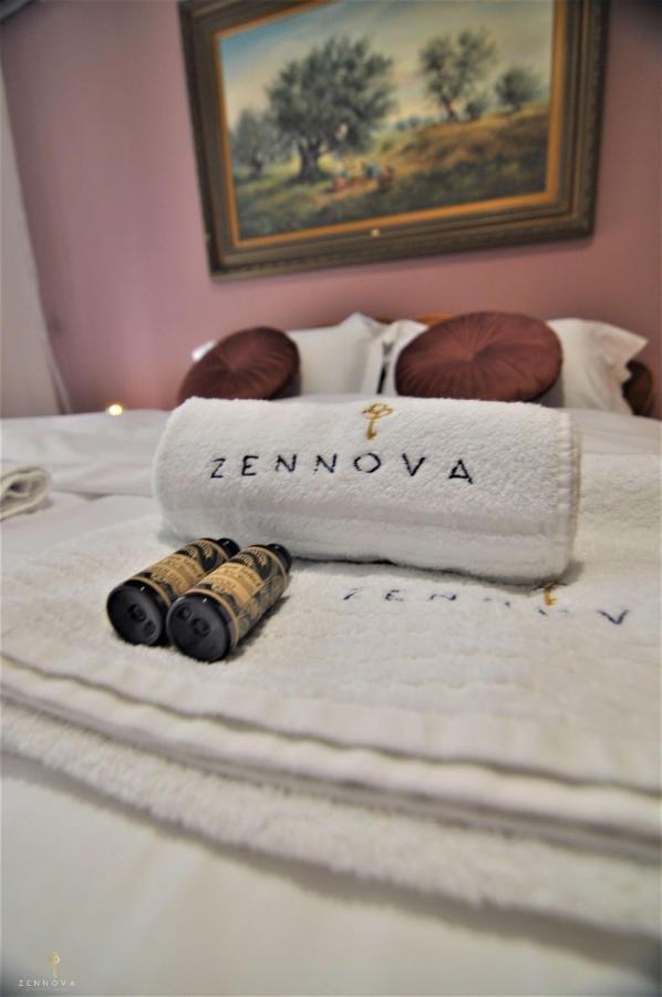 Zennova #4 Vintage City Center Apt テッサロニキ エクステリア 写真