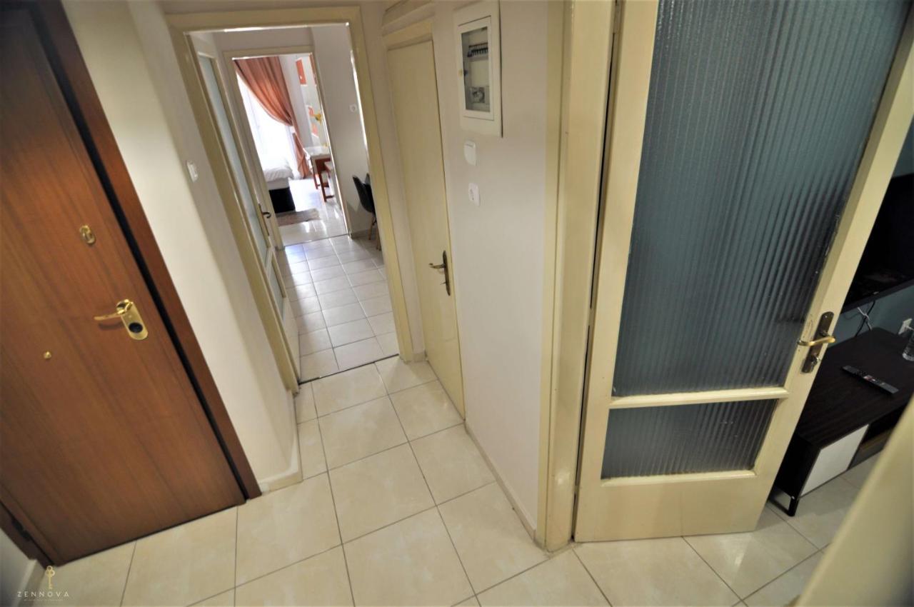 Zennova #4 Vintage City Center Apt テッサロニキ エクステリア 写真